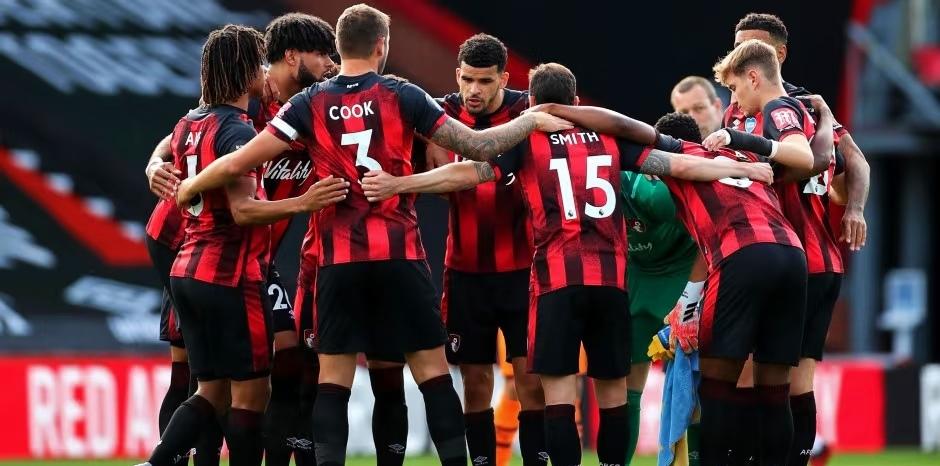 开云下载-曼联客场逼平伯恩茅斯,继续不败的简单介绍