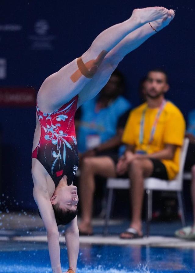 开云体育入口-包含跳水项目中选手优势明显,跻身前列的词条