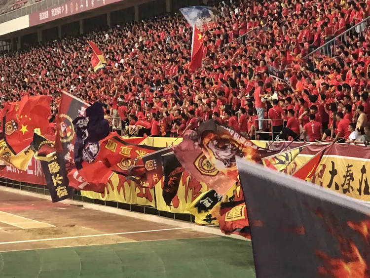 开云体育入口-关于非洲篮球锦标赛精彩纷呈,观众沸腾的信息