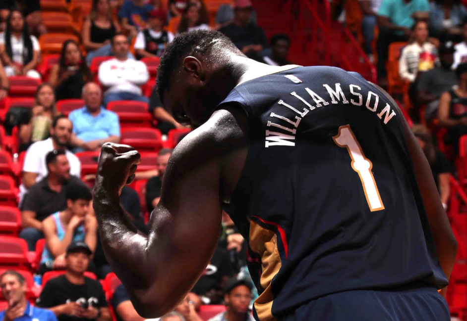 上海队逆转热火，锡安扛起全队的简单介绍