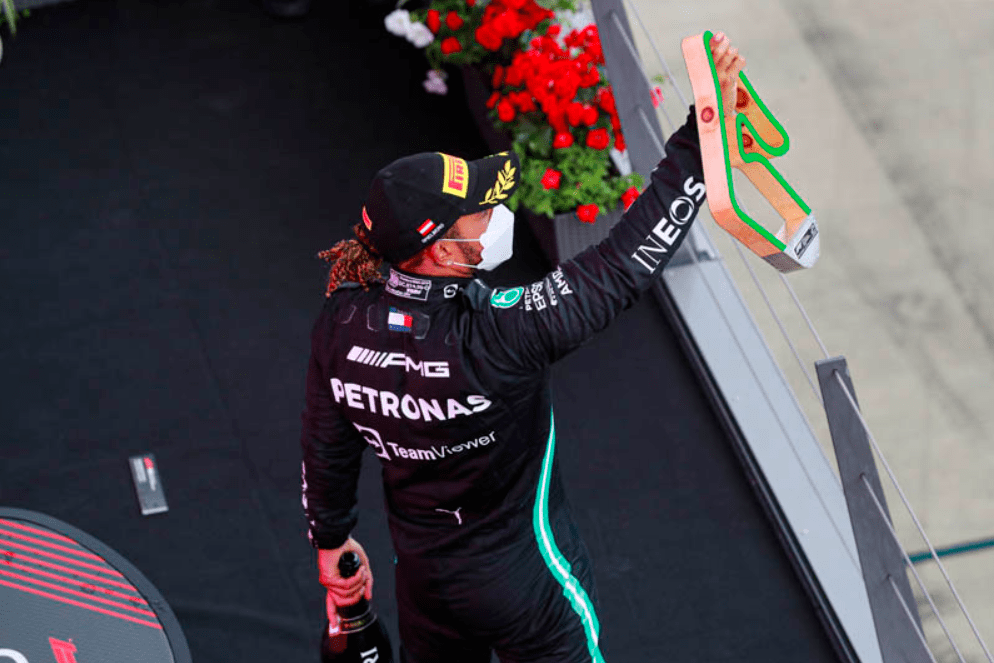 开云平台-包含红牛二队力克威廉姆斯，汉密尔顿高光表现的词条