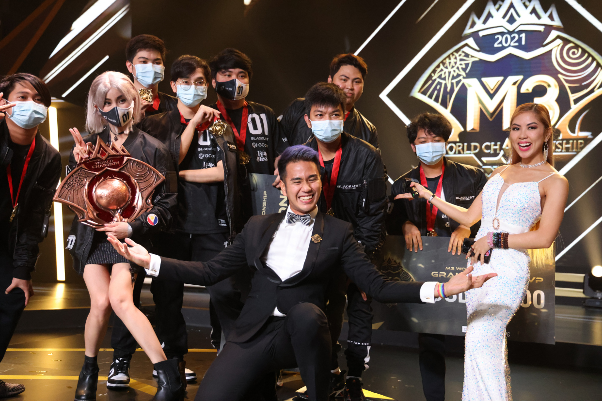 强强碰撞,巅峰对决即将上演 强强碰撞,巅峰对决即将上演