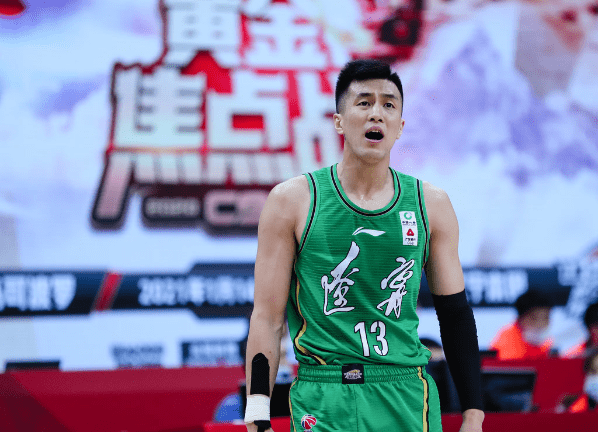 火箭力克新疆队，郭艾伦惊艳四座