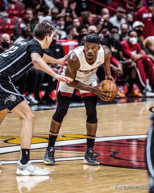 开云体育中国-阿斯顿马丁完胜哈斯车队,勒克莱尔扛起全队